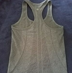 Lululemon swift tank 4